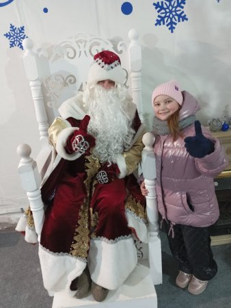 Дед Мороз в доме сказочного волшебника